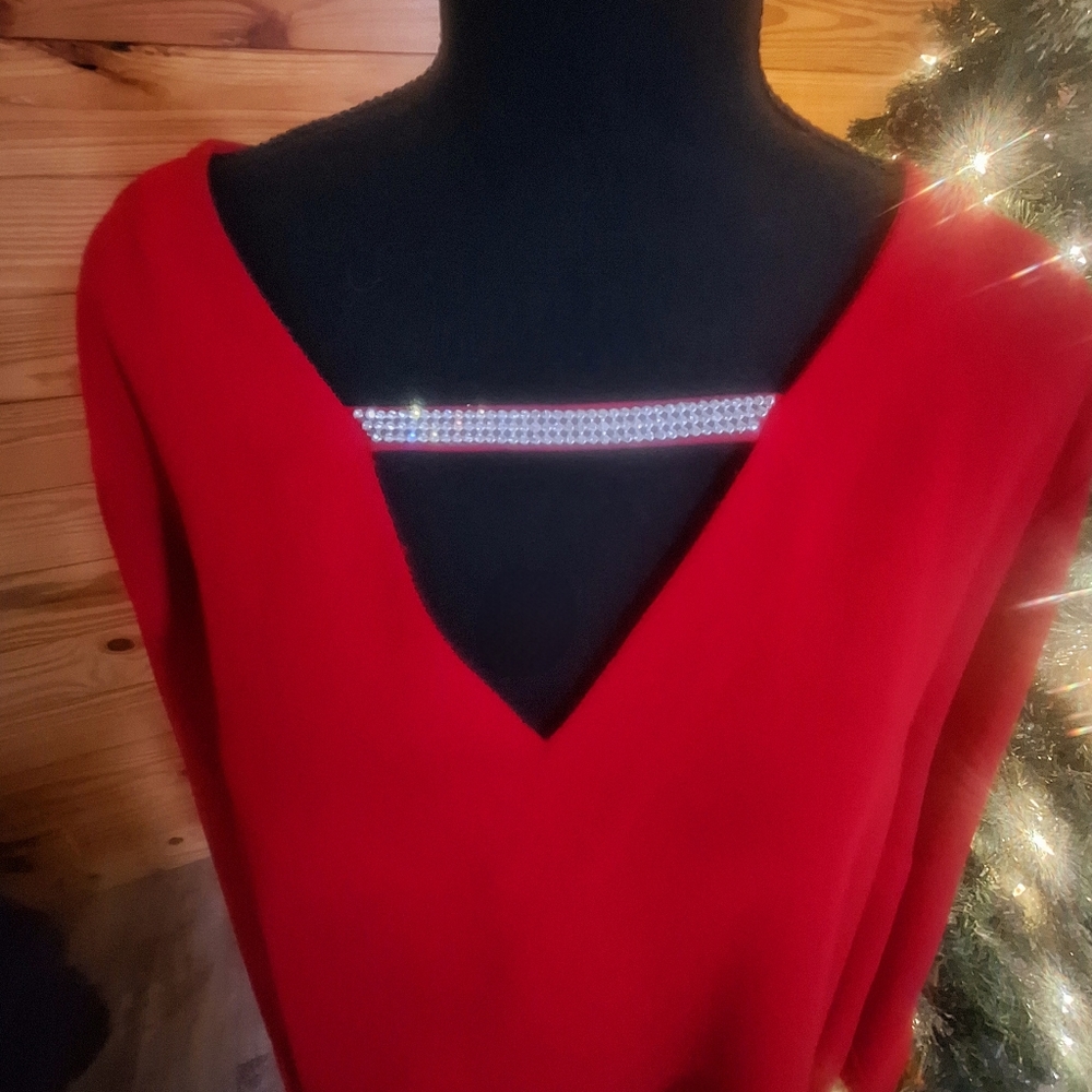 Red, sparkles, blouse. Size 2X. 22/24.